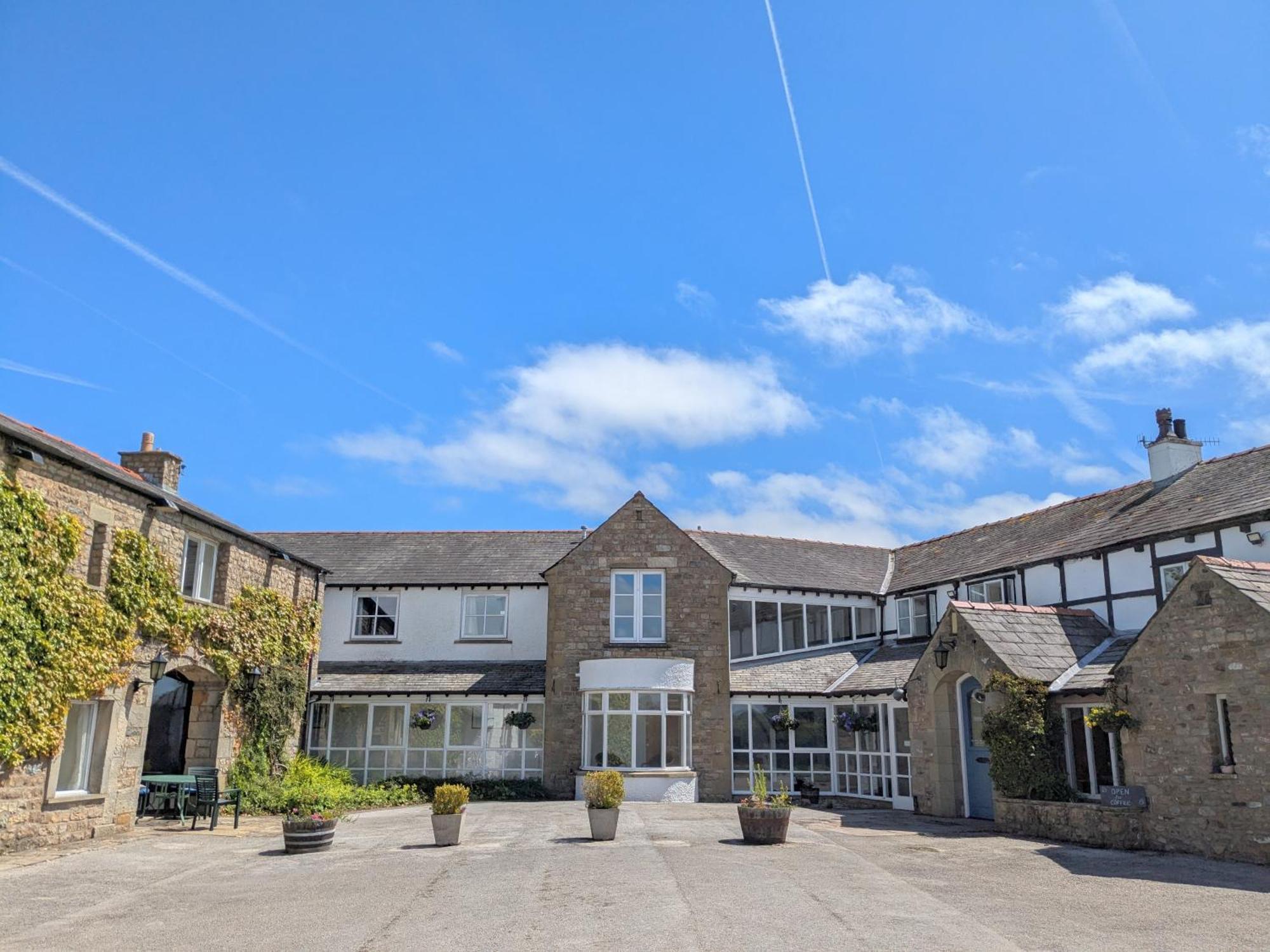 The Whoop Hotel Kirkby Lonsdale Ngoại thất bức ảnh